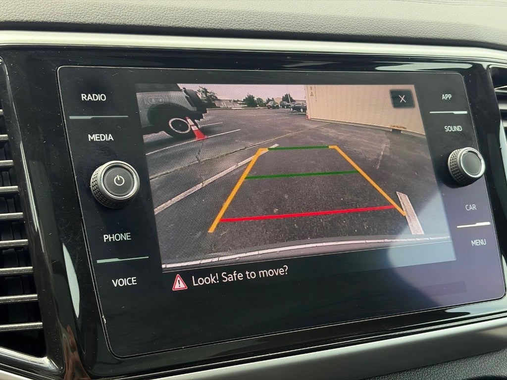 2022 Volkswagen Atlas Cross Sport 2.0T SE w/Technology 4MOTION