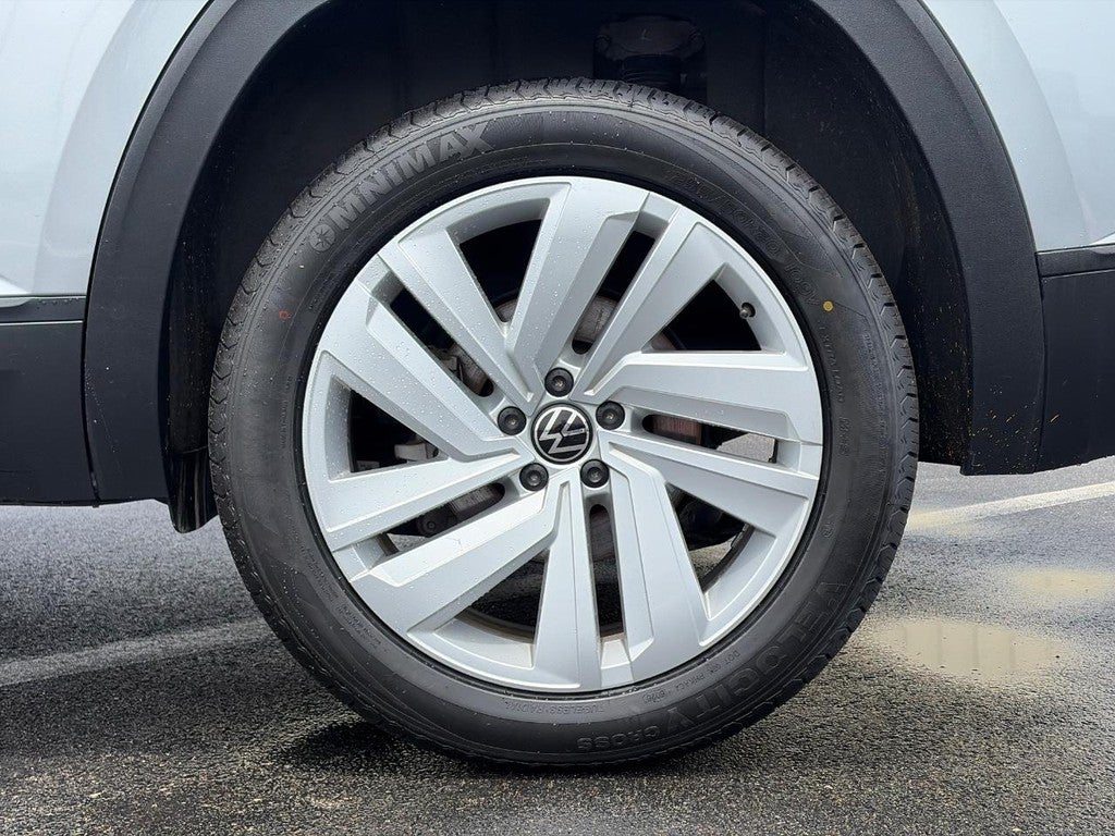 2022 Volkswagen Atlas Cross Sport 2.0T SE w/Technology 4MOTION