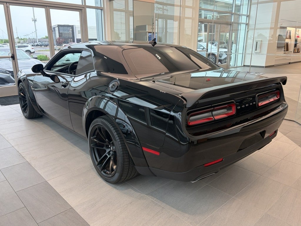 2022 Dodge Challenger R/T Scat Pack Widebody RWD