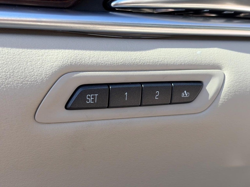 2013 Cadillac XTS 4dr Sdn Premium FWD