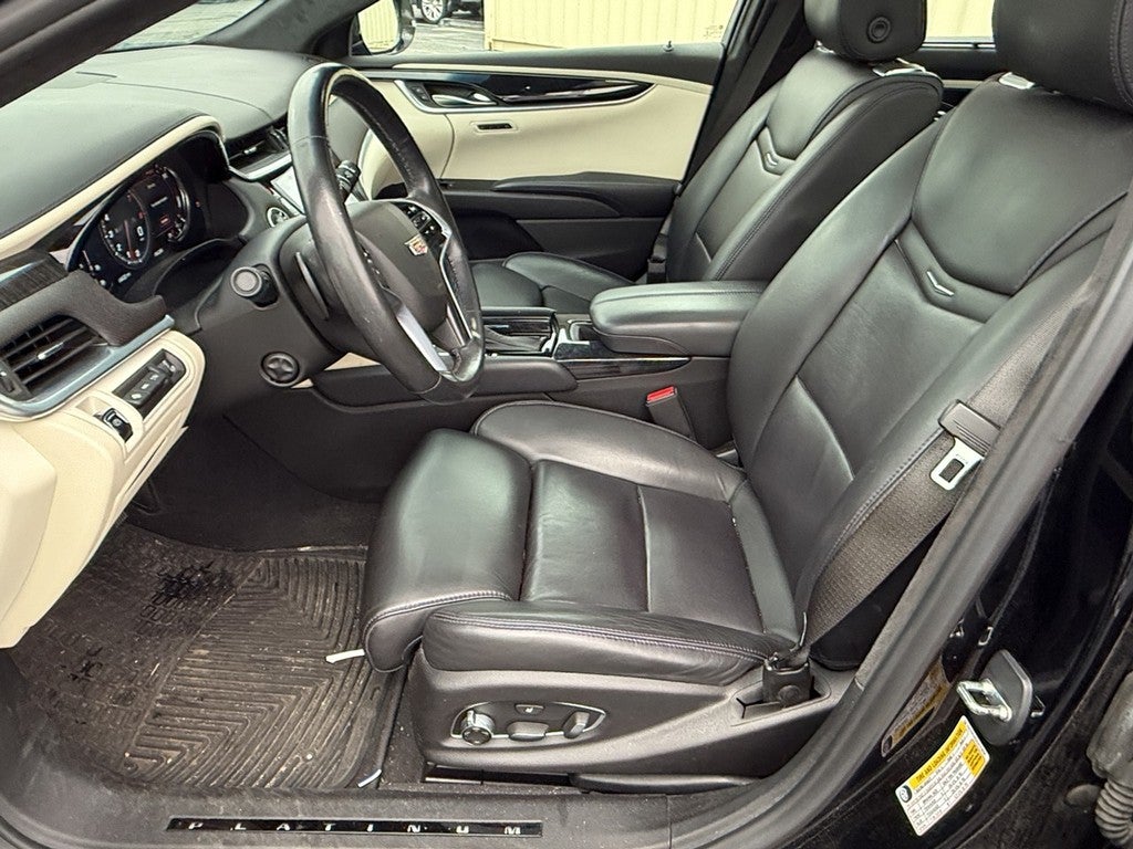 2016 Cadillac XTS 4dr Sdn Platinum V-sport AWD