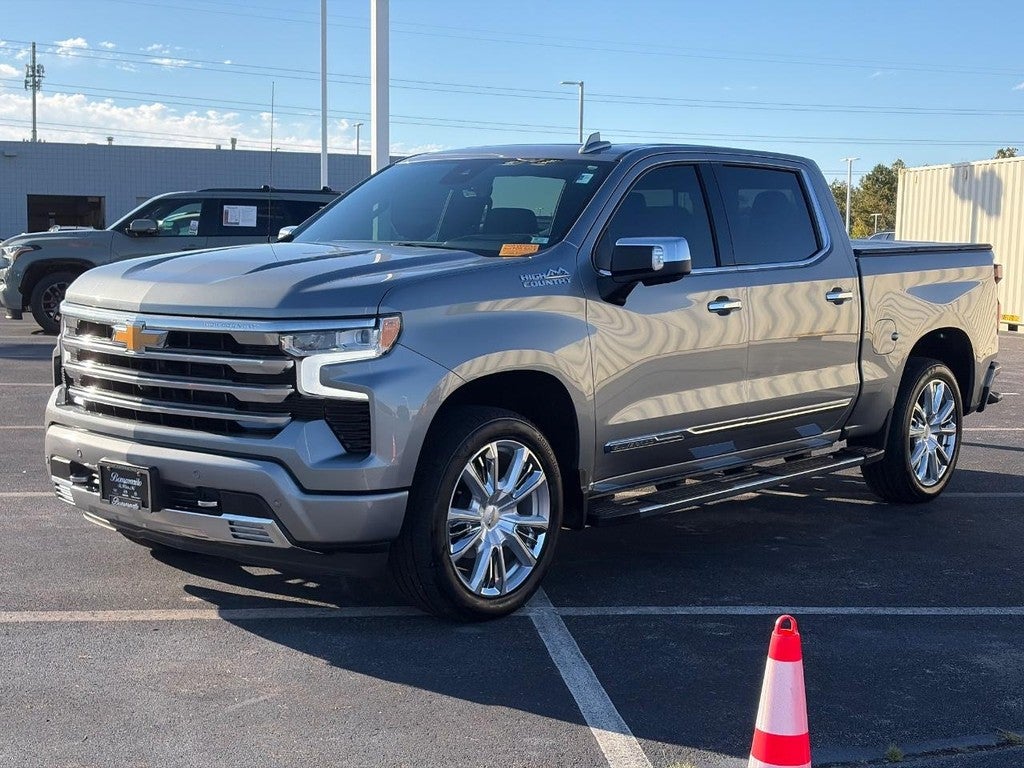 2024 Chevrolet Silverado 1500 4WD Crew Cab 147" High Country