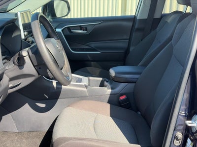 2025 Toyota RAV4 XLE AWD (Natl)