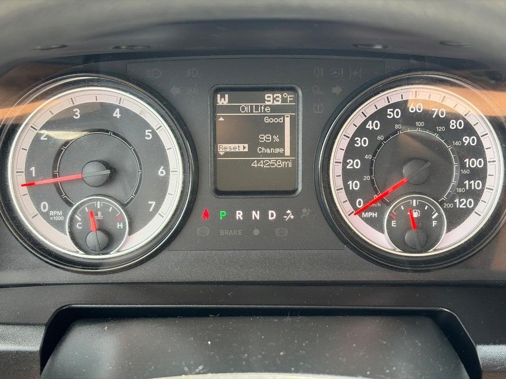 2020 RAM 1500 Classic Tradesman 4x2 Reg Cab 8' Box