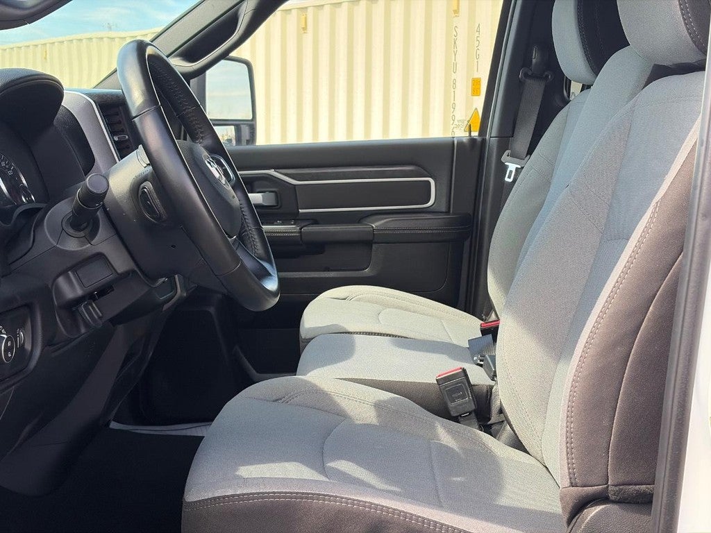 2024 RAM 2500 Big Horn 4x4 Crew Cab 6'4" Box