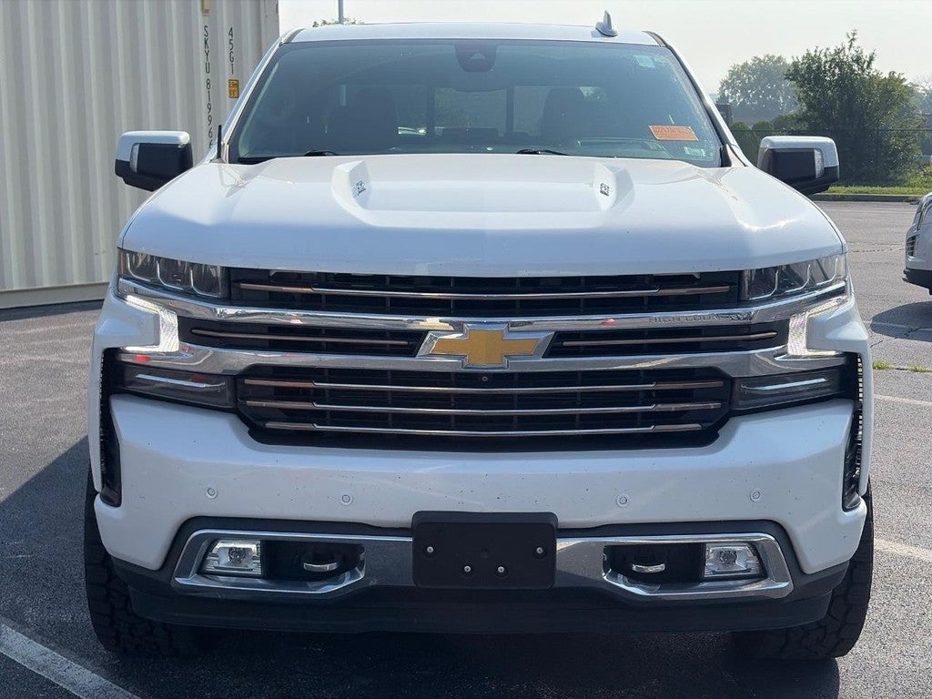 2022 Chevrolet Silverado 1500 LTD 4WD Crew Cab 147" High Country