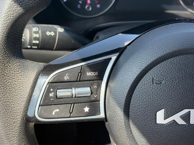 2023 Kia Forte LXS IVT