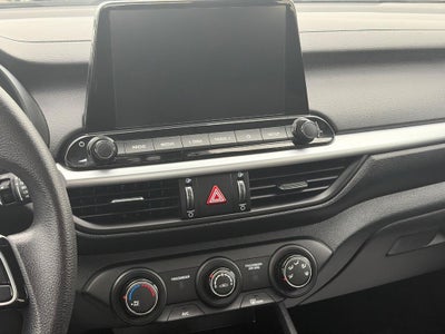 2023 Kia Forte LXS IVT