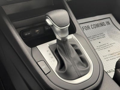 2023 Kia Forte LXS IVT