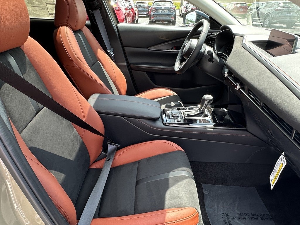 2025 Mazda Mazda CX-30 2.5 Carbon Turbo