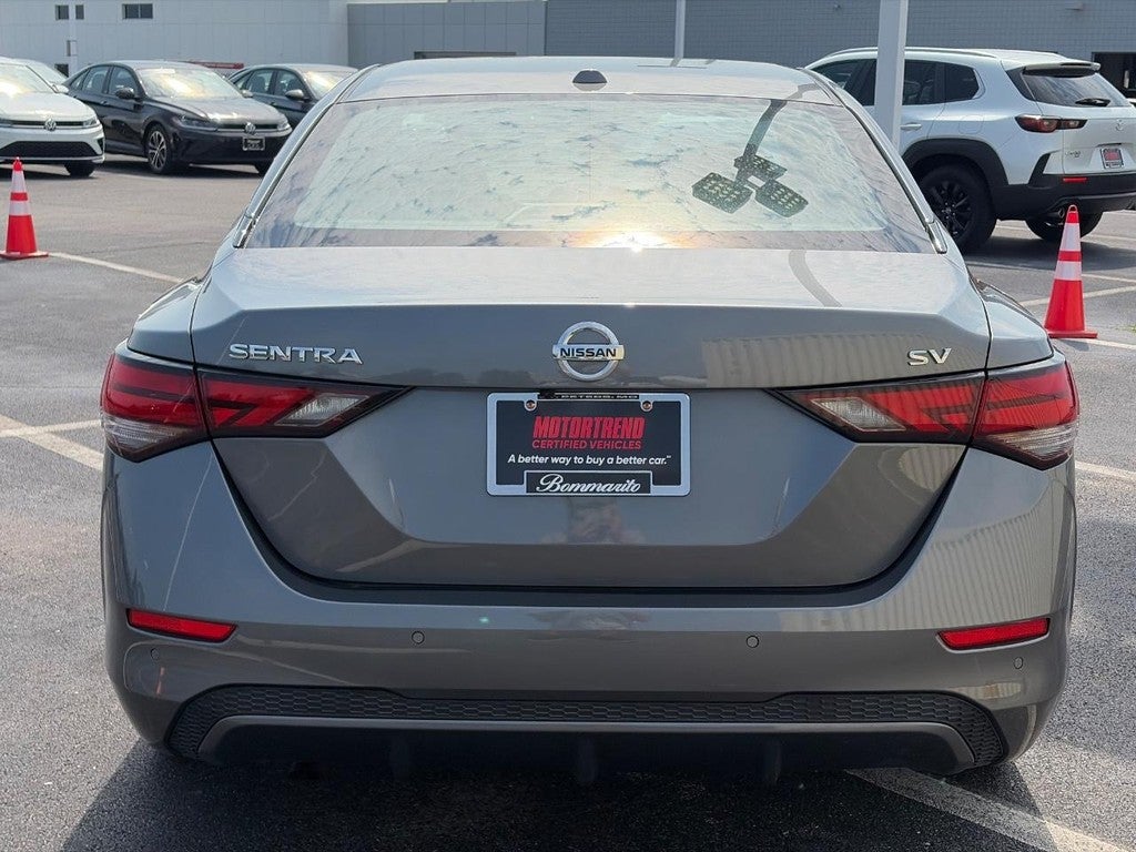 2022 Nissan Sentra SV CVT