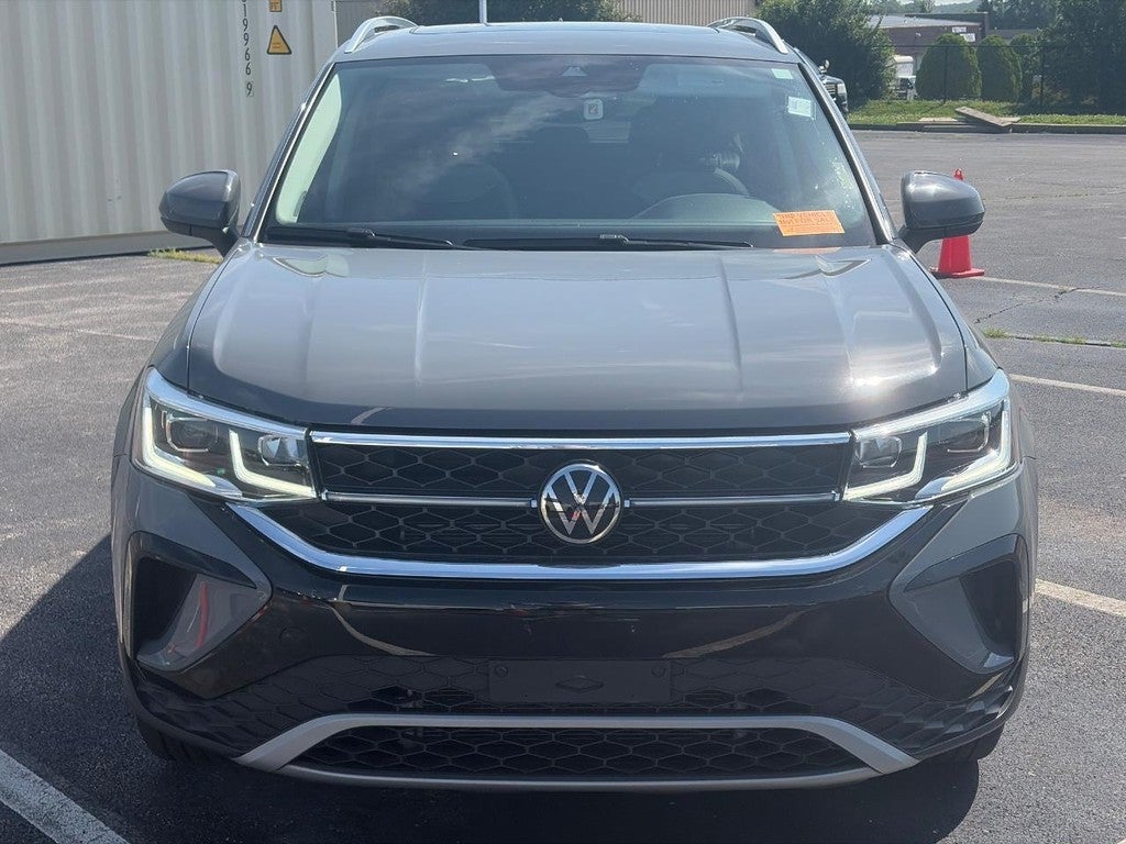 2023 Volkswagen Taos SEL 4MOTION