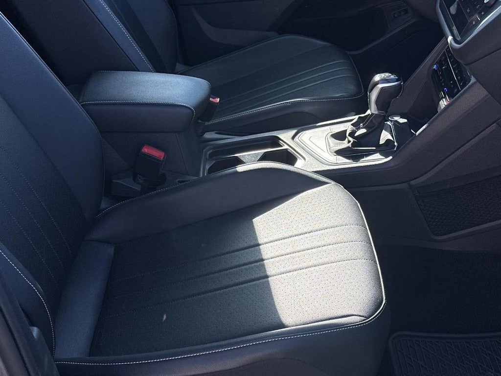 2022 Volkswagen Tiguan 2.0T SE FWD