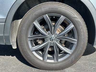 2022 Volkswagen Tiguan 2.0T SE FWD