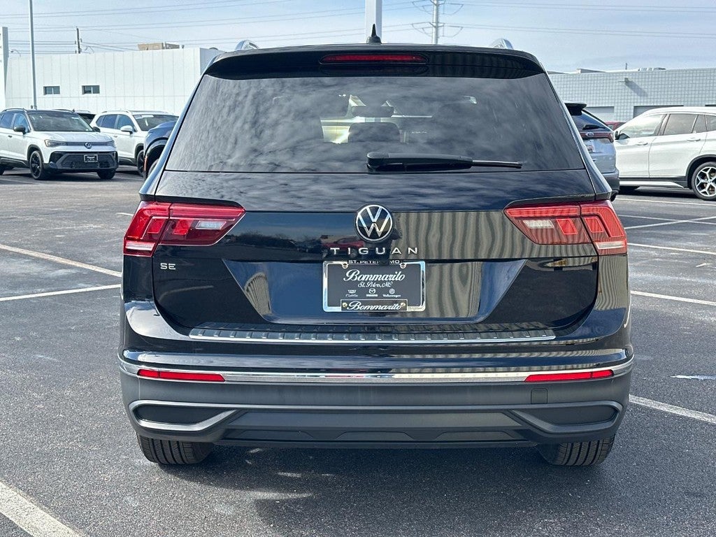 2023 Volkswagen Tiguan 2.0T SE FWD