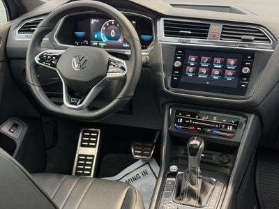 2022 Volkswagen Tiguan 2.0T SE R-Line Black 4MOTION