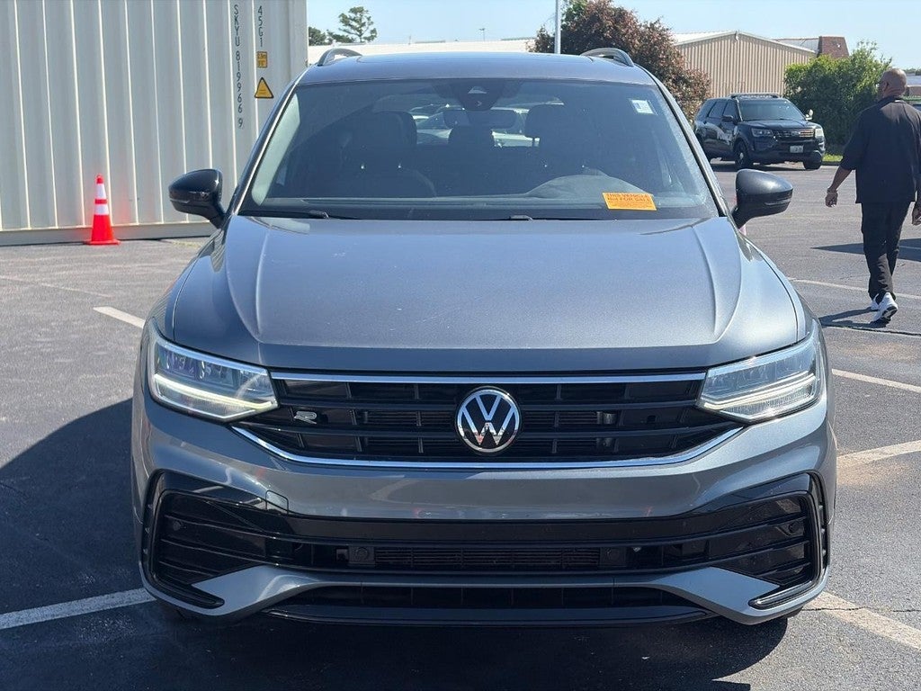 2022 Volkswagen Tiguan 2.0T SE R-Line Black 4MOTION