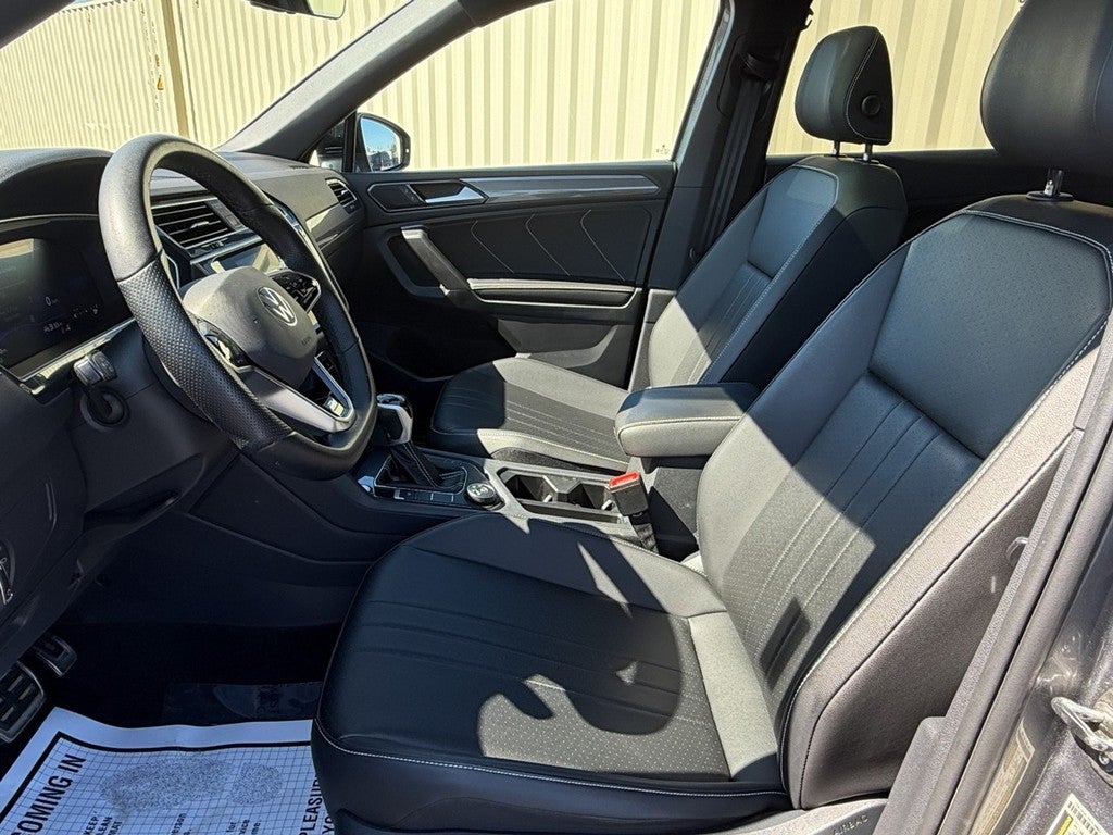 2024 Volkswagen Tiguan 2.0T SE R-Line Black 4MOTION