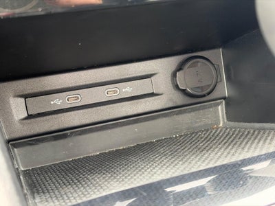 2026 Volkswagen Taos S 4MOTION