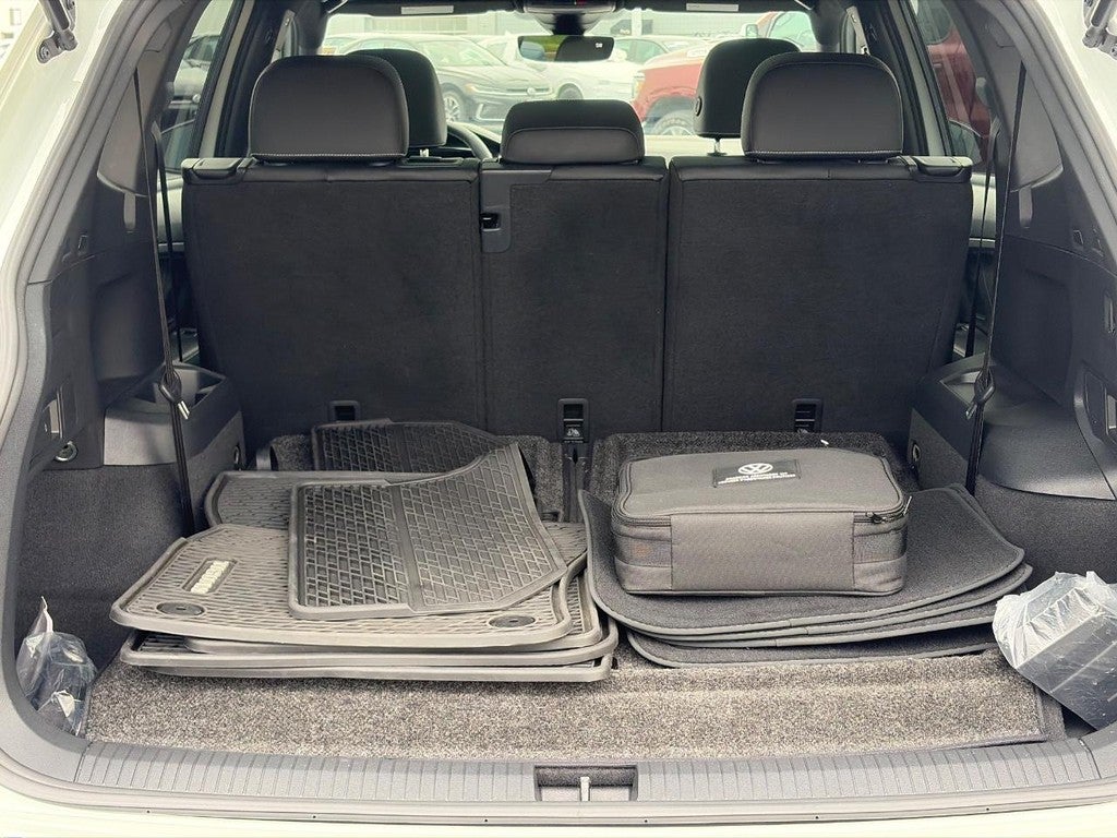 2023 Volkswagen Tiguan 2.0T SE R-Line Black FWD