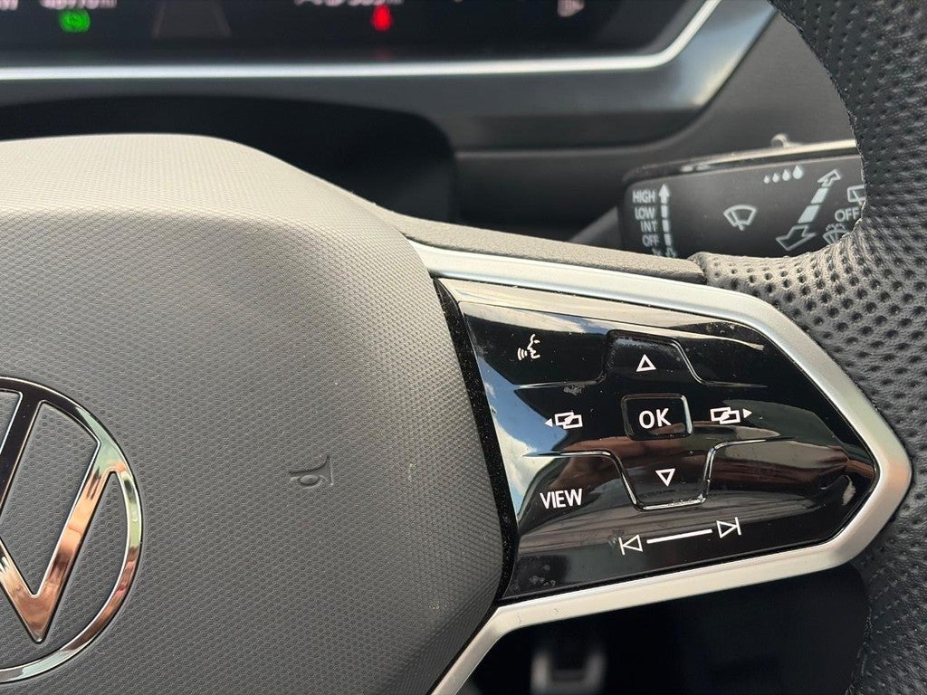 2023 Volkswagen Tiguan 2.0T SE R-Line Black FWD