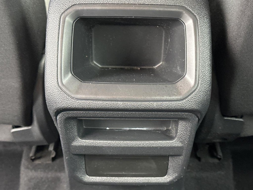 2022 Volkswagen Taos S FWD