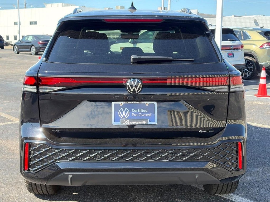 2025 Volkswagen Tiguan 2.0T SE R-Line Black 4MOTION