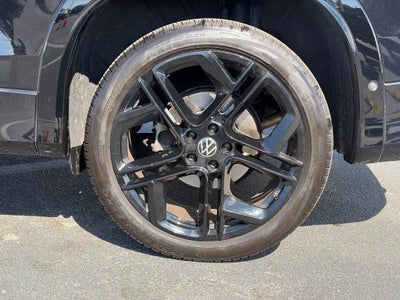 2025 Volkswagen Tiguan 2.0T SE R-Line Black 4MOTION