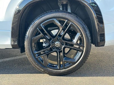 2025 Volkswagen Tiguan 2.0T SE R-Line Black 4MOTION