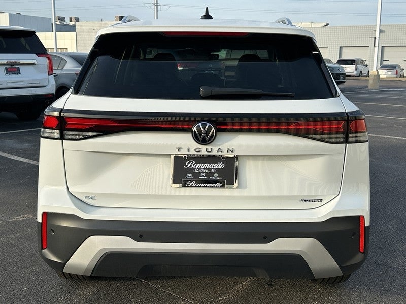 2025 Volkswagen Tiguan 2.0T SE 4MOTION