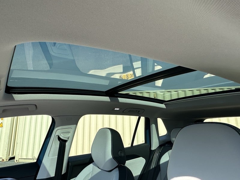 2025 Volkswagen Tiguan 2.0T SE 4MOTION