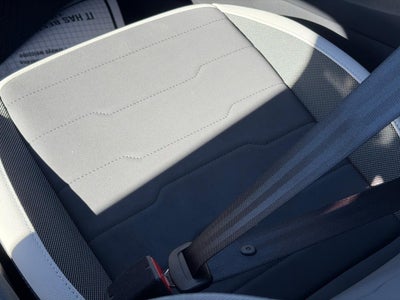 2026 Volkswagen Taos SE FWD