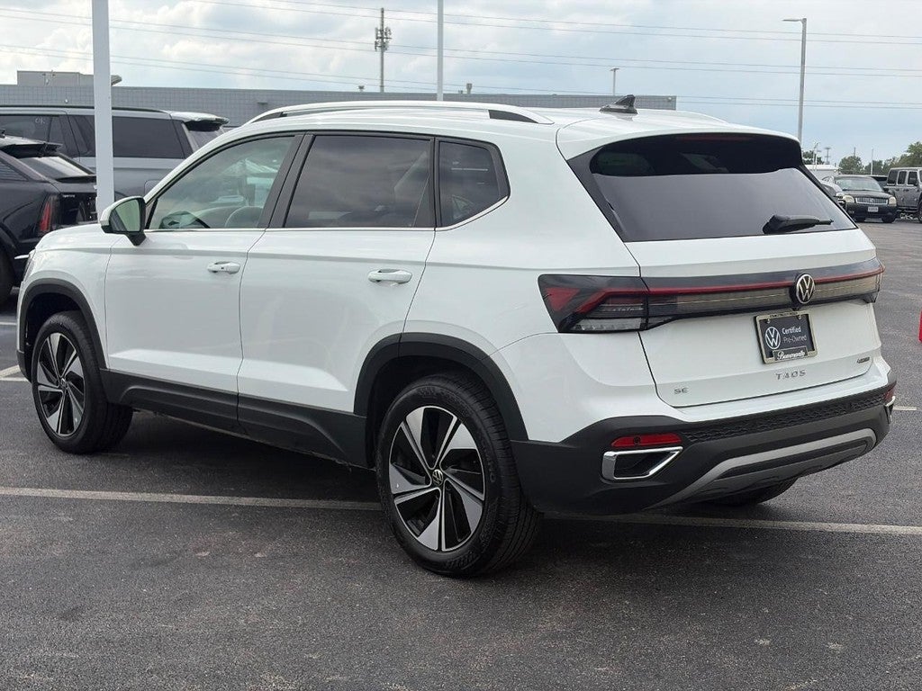2025 Volkswagen Taos SE 4MOTION
