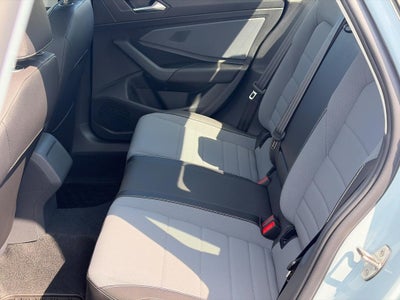2026 Volkswagen Jetta SE Auto