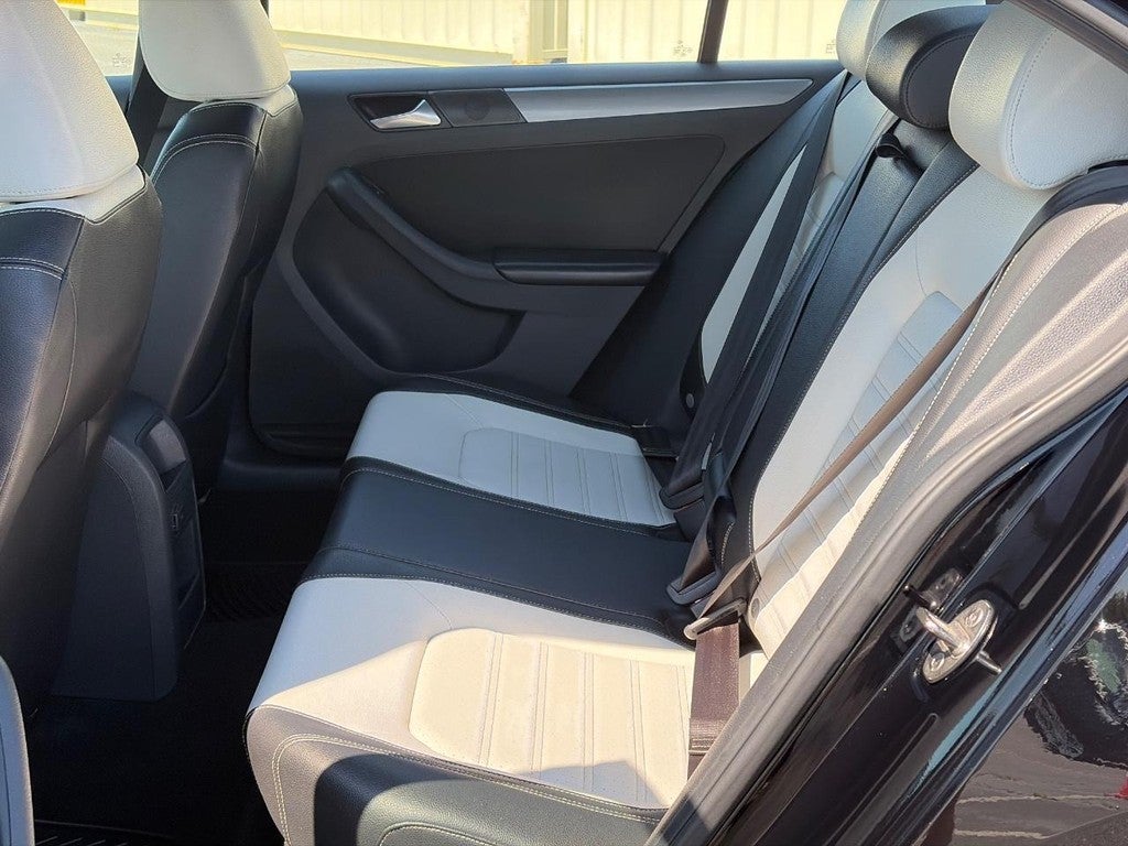 2016 Volkswagen Jetta 4dr Auto 1.8T Sport PZEV