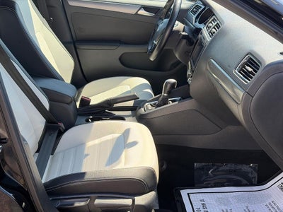 2016 Volkswagen Jetta 4dr Auto 1.8T Sport PZEV