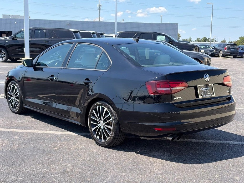 2016 Volkswagen Jetta 4dr Auto 1.8T Sport PZEV