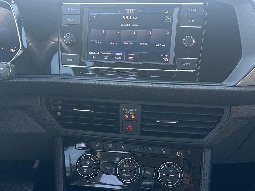 2024 Volkswagen Jetta SE Auto