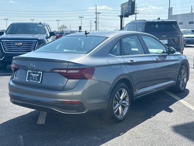 2024 Volkswagen Jetta SE Auto