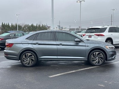 2019 Volkswagen Jetta SEL Premium Auto