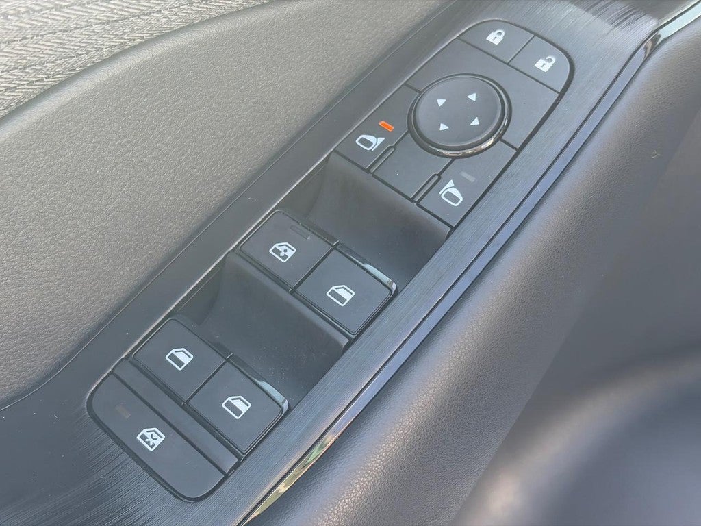 2023 Nissan Rogue FWD S