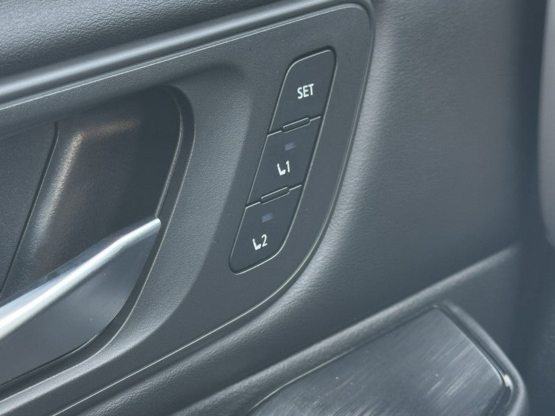 2023 Nissan Rogue AWD SL