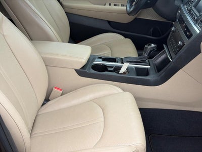 2015 Hyundai Sonata 4dr Sdn 2.4L Limited