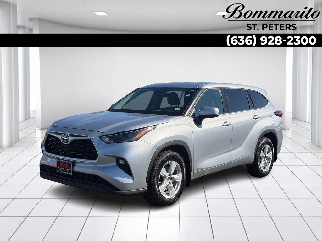 2022 Toyota Highlander LE AWD (Natl)
