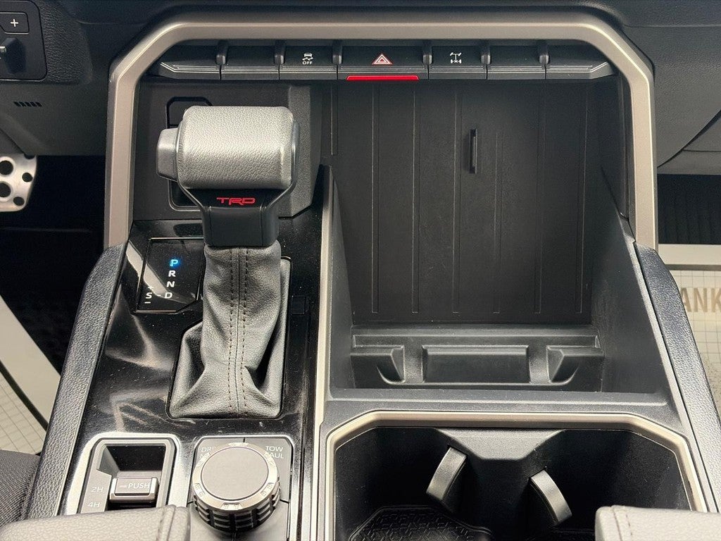 2023 Toyota Tundra 4WD SR5 CrewMax 5.5' Bed (Natl)