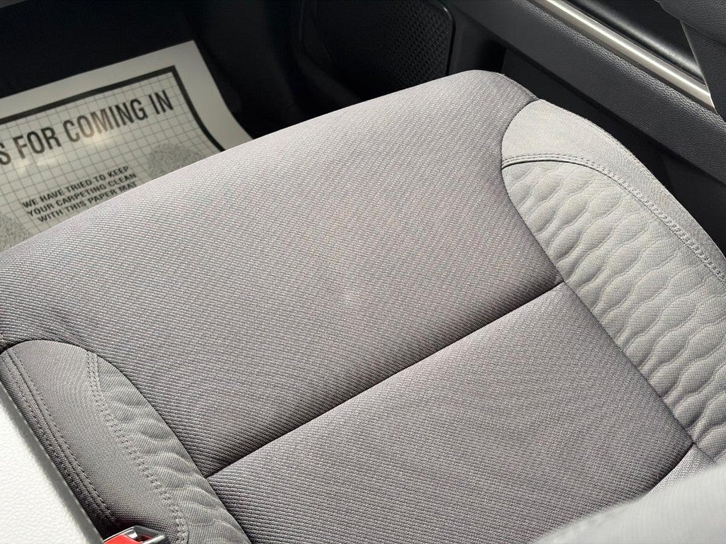 2023 Toyota Tundra 4WD SR5 CrewMax 5.5' Bed (Natl)