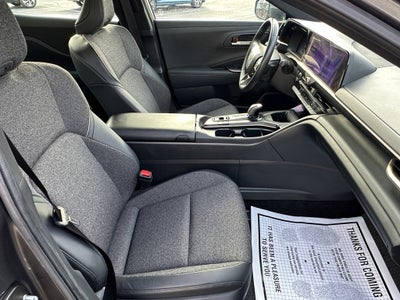 2023 Toyota Crown XLE AWD (Natl)