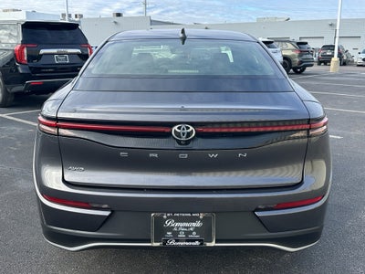 2023 Toyota Crown XLE AWD (Natl)
