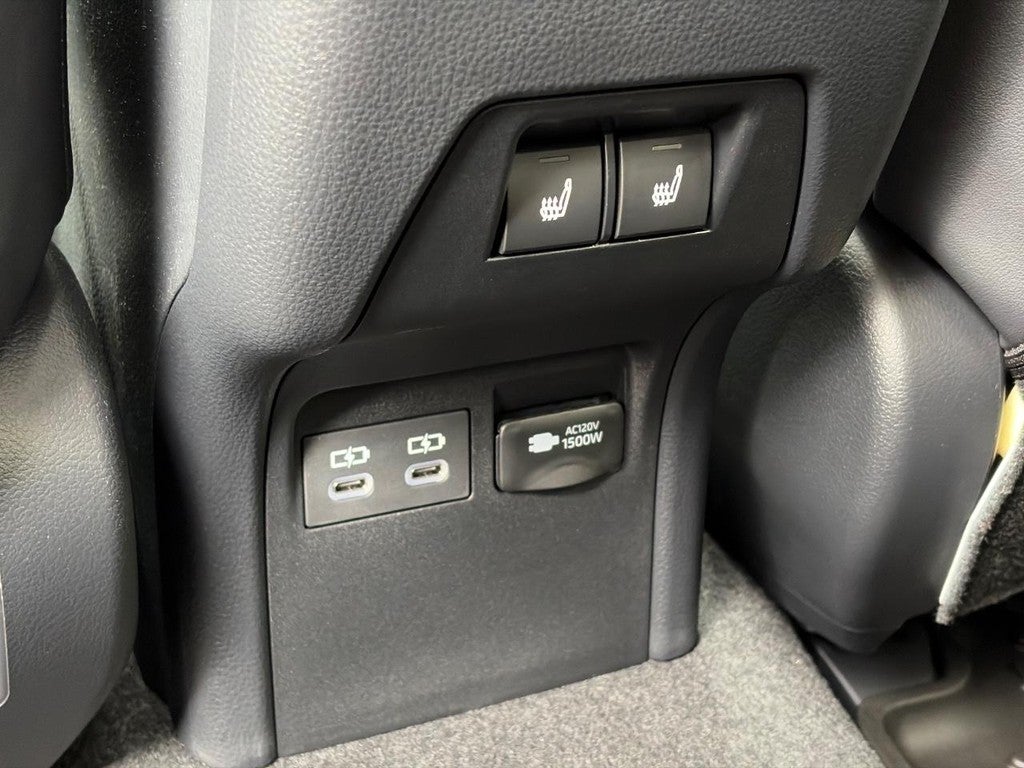 2026 Toyota Prius Plug-In Hybrid XSE Premium (Natl)