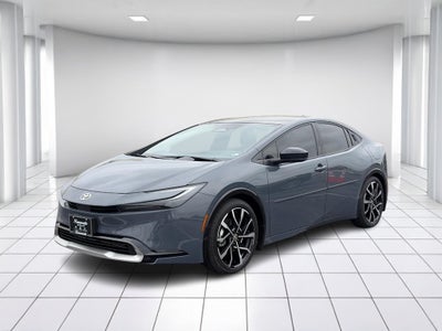 2026 Toyota Prius Plug-In Hybrid XSE Premium (Natl)